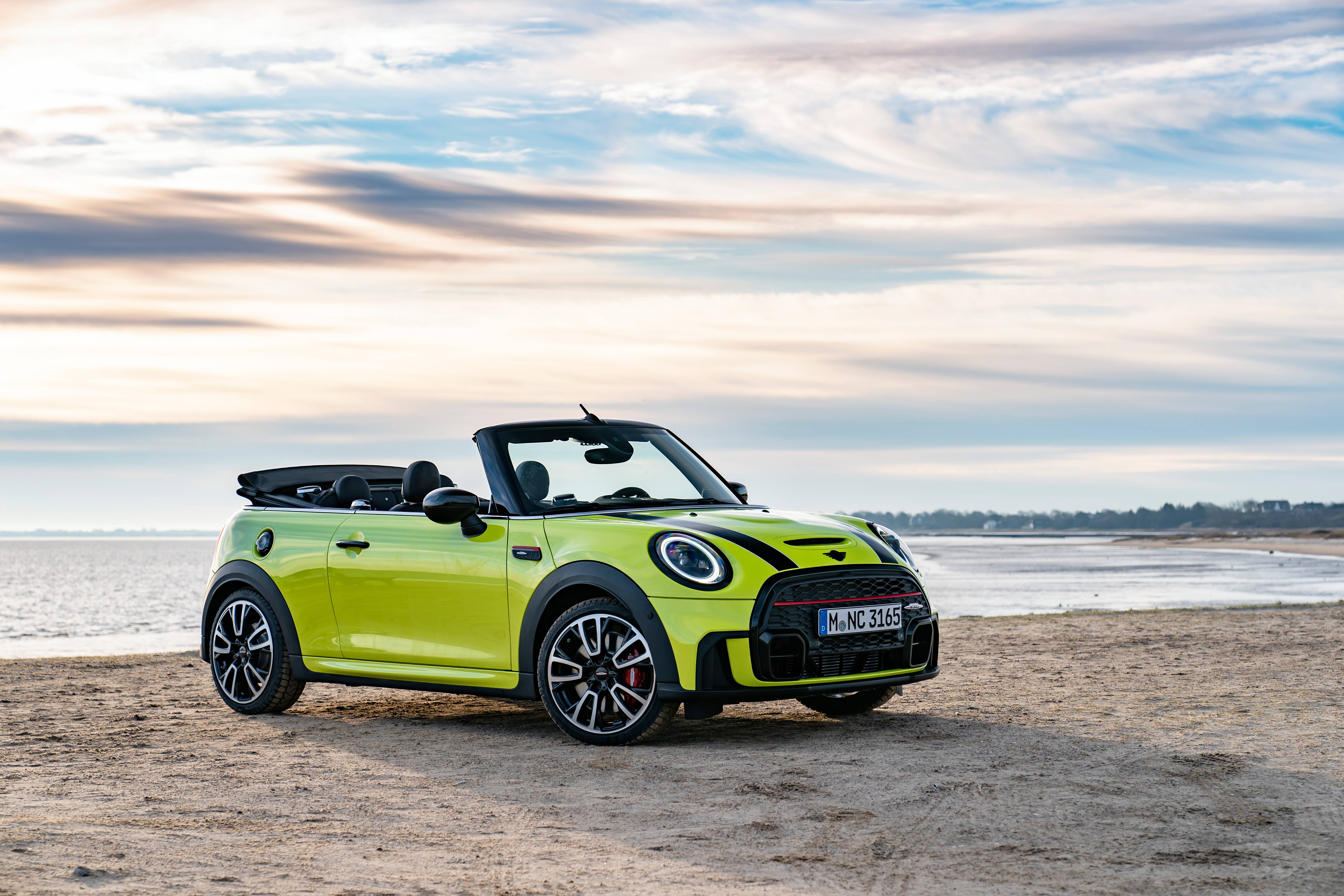 6000x4000 Mini Convertible JCW Sport, an ageing extrovert with style. Wallpaper*