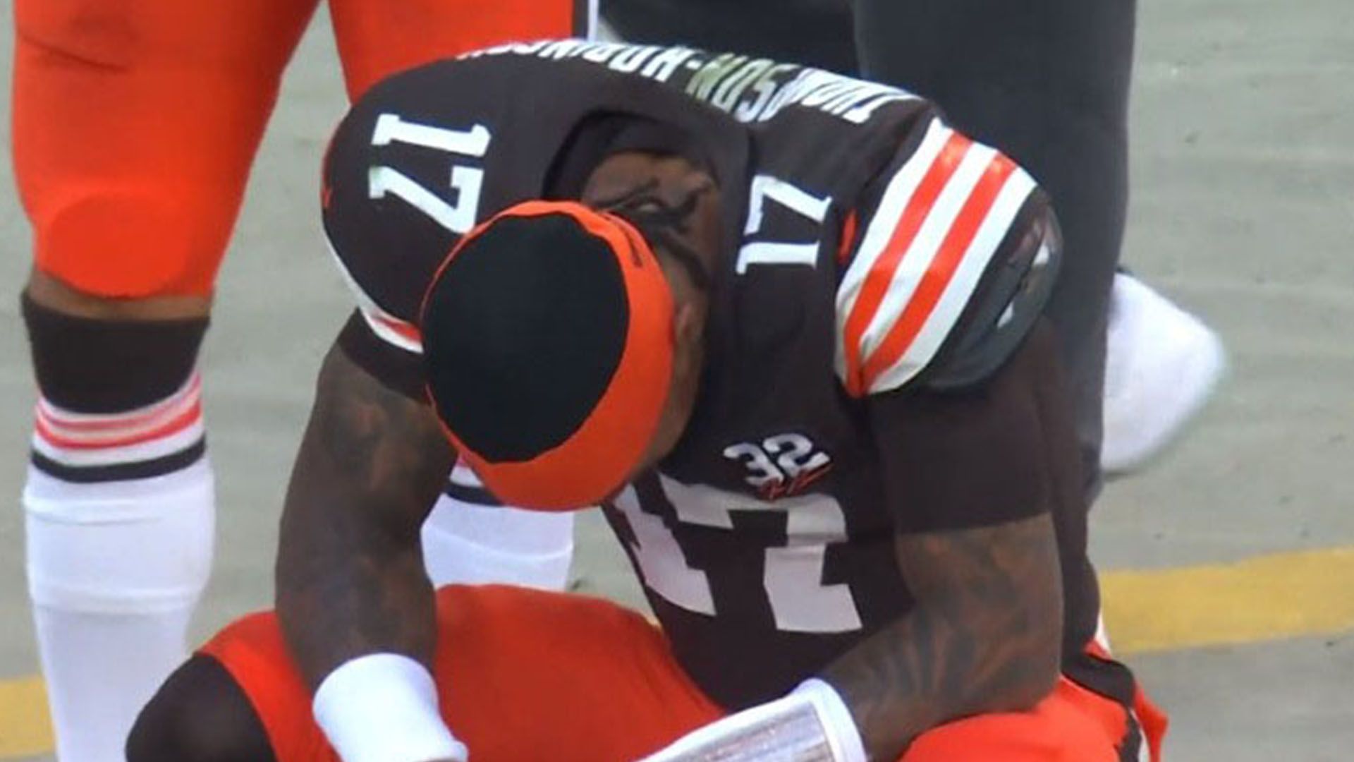 1920x1080 Emotional Dorian Thompson Robinson Breaks Down In Tears On Sideline After Leading Browns To First NFL Win Vs Steelers