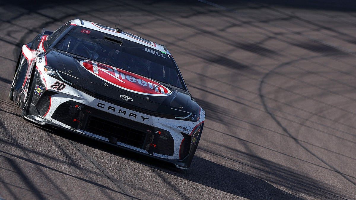 1200x675 Christopher Bell battles back for victory at Phoenix Raceway