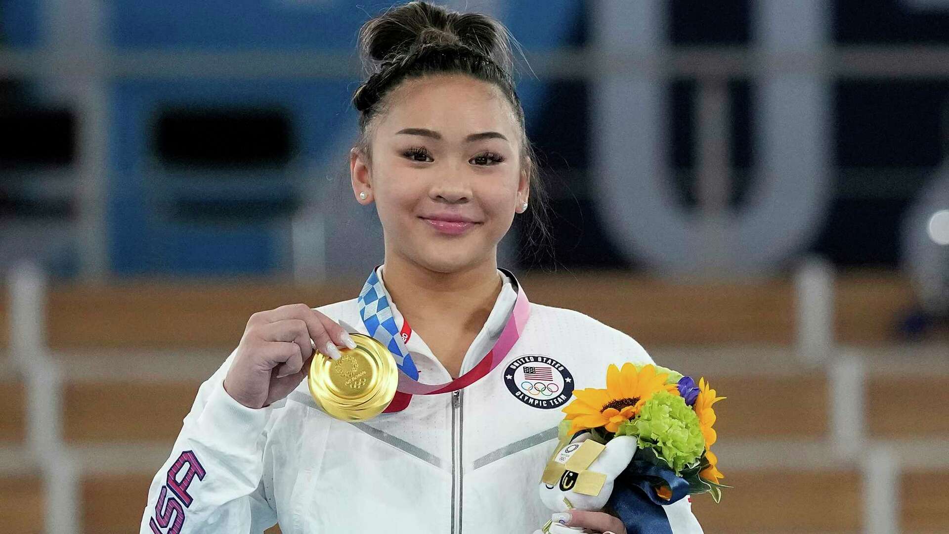 1920x1080 Sunisa Lee Wins Gold In All Around Gymnastics, As Biles Watches From Stands