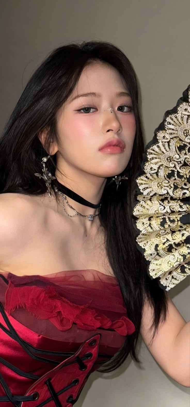 736x1578 Yujin wallpaper. #yujin #ive #wallpaper