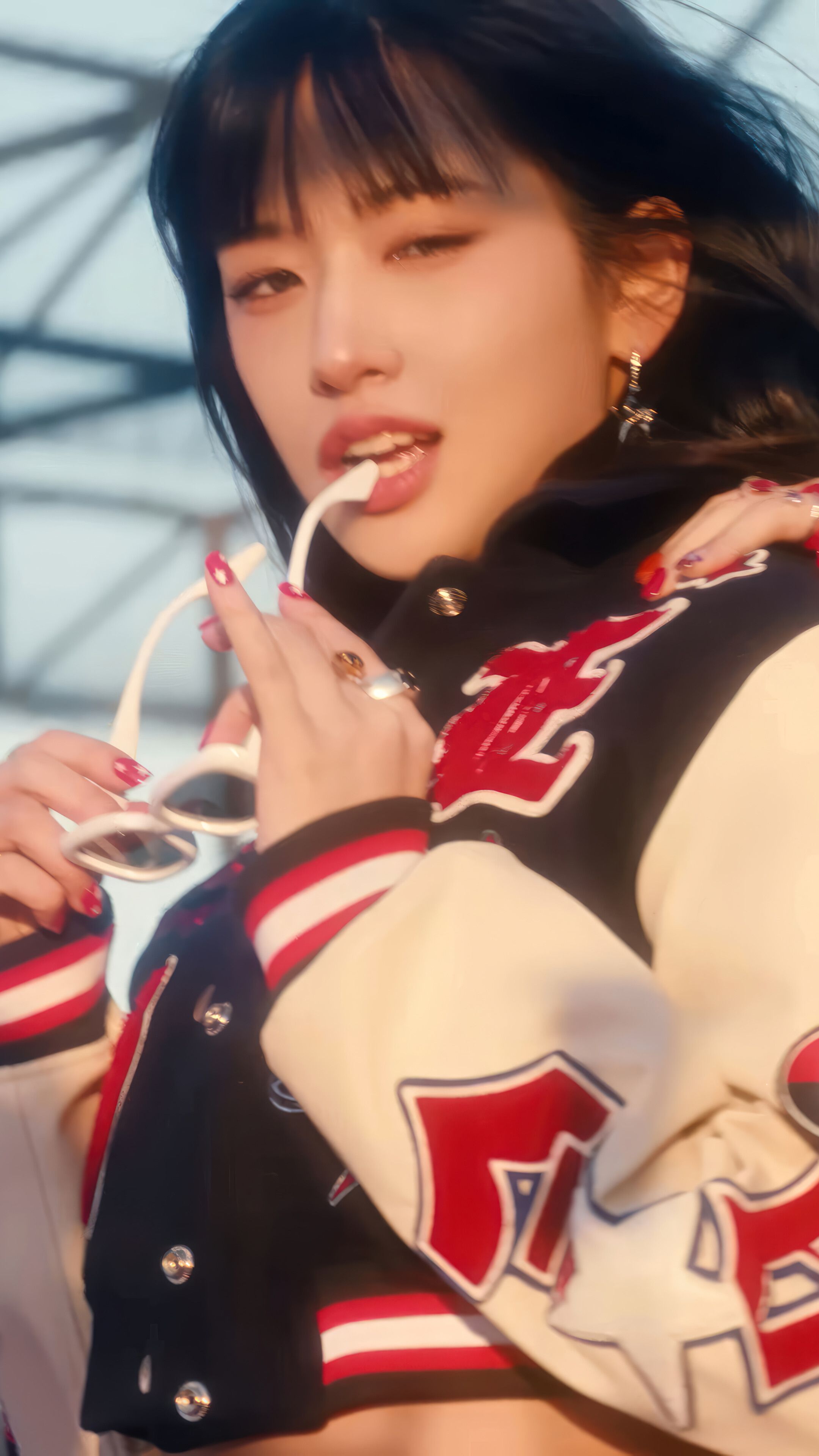 2160x3840 IVE Kitsch Yujin 4K Wallpaper iPhone HD Phone k