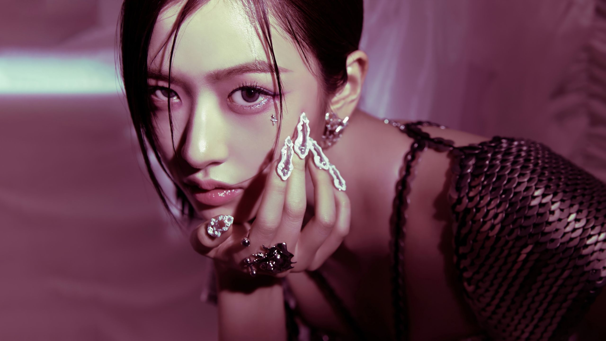2560x1440 An Yujin Wallpaper 4K, IVE (K Pop), Pink Aesthetic