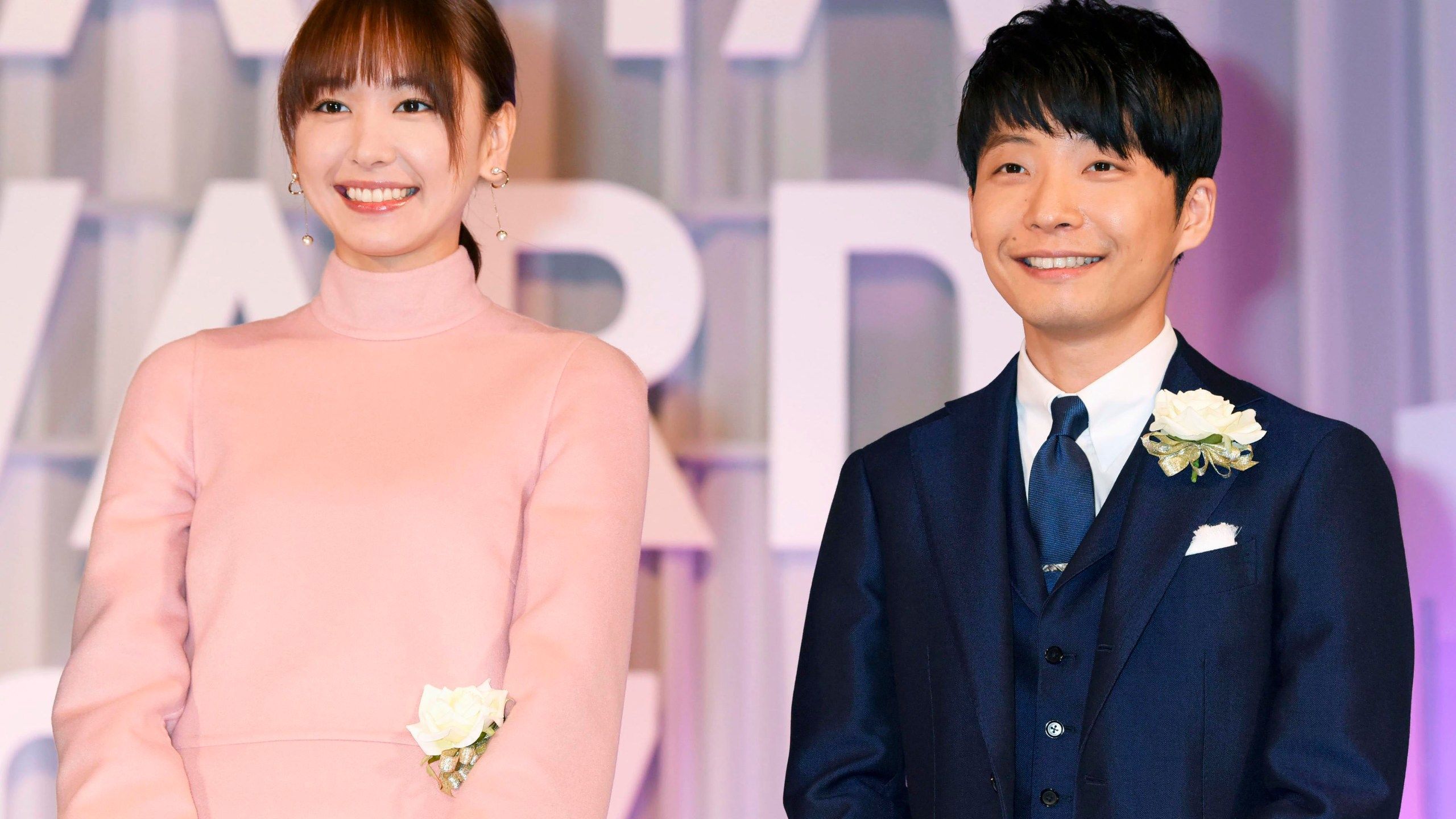 2560x1440 Stars of hit Japan 'contract marriage' show to wed for real