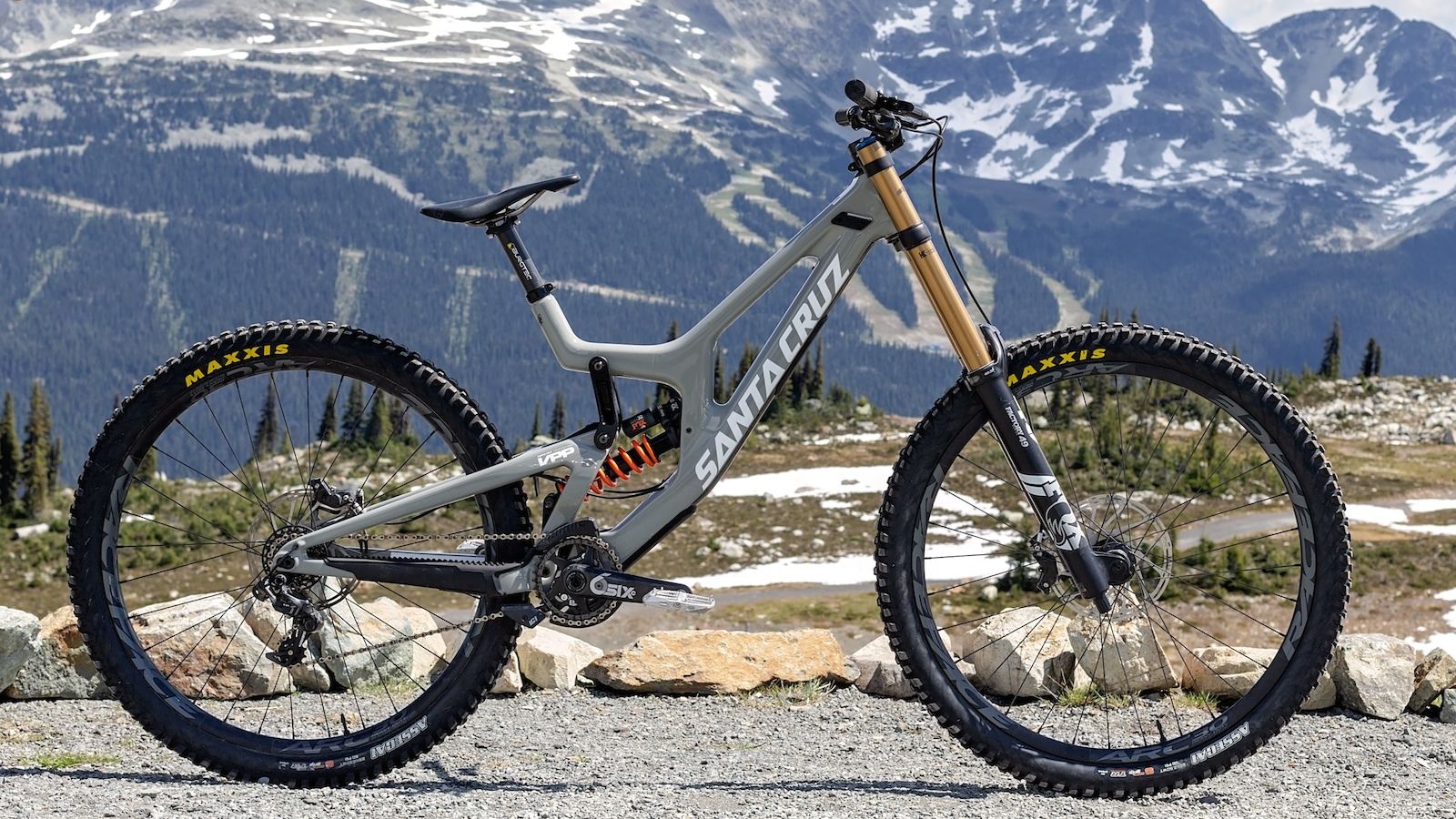 1600x900 Review: Santa Cruz V10 29 Highly Refined & Rapid DH Race Bike