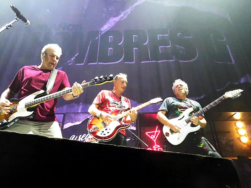 1024x768 Hombres G: 40 años en dos horas y cuarto de buen rollo