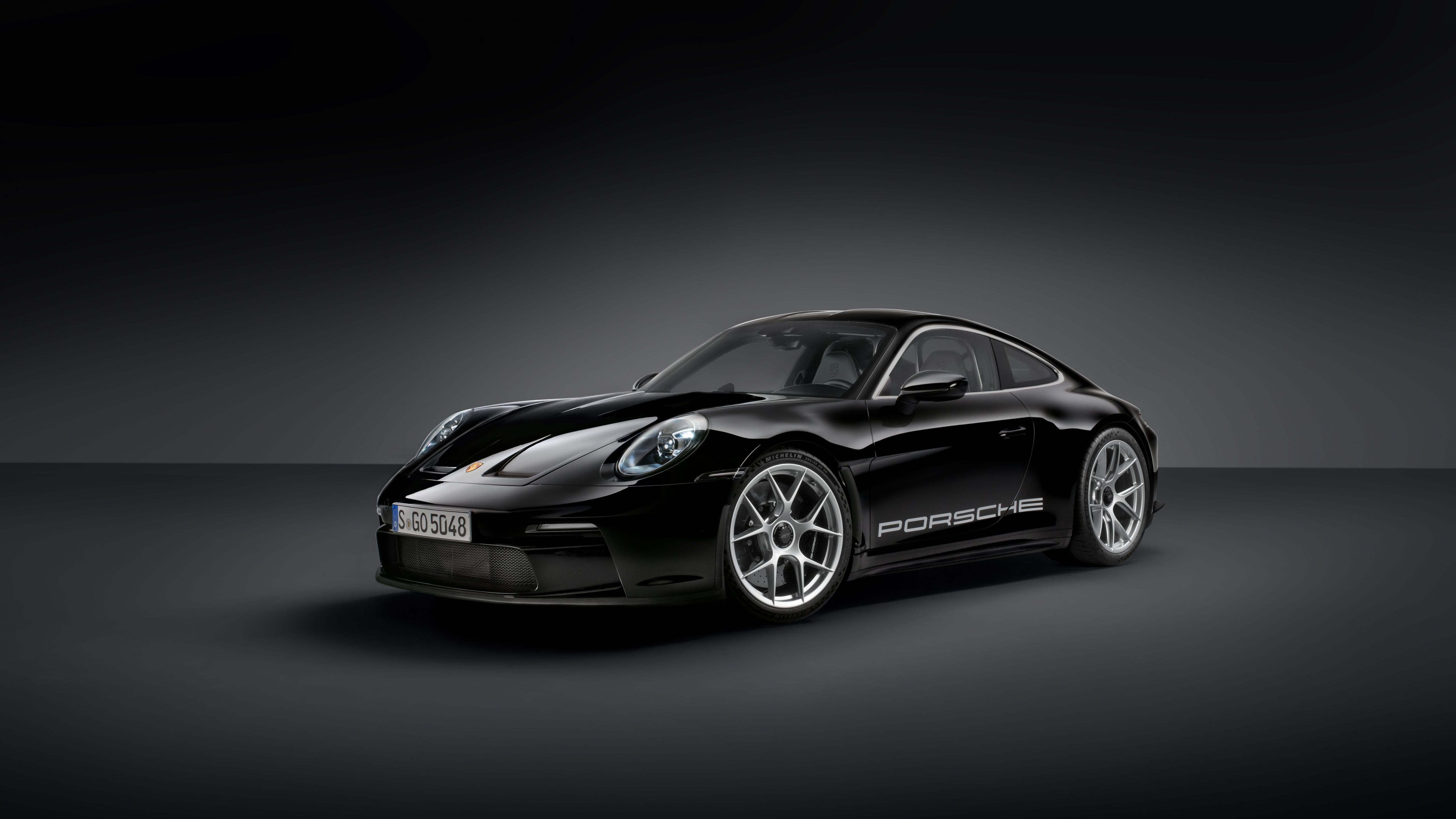 5120x2880 Black Porsche 911 Wallpaper in 8K Resolution