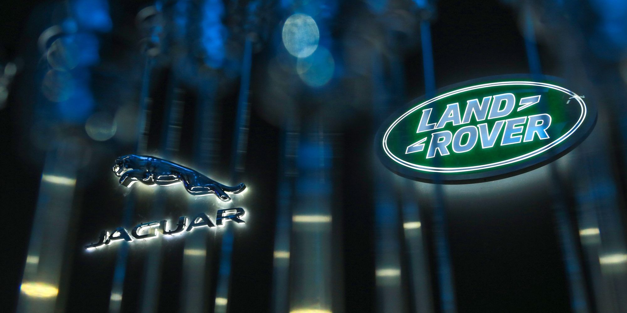 2000x1000 Jaguar Land Rover Wallpaper