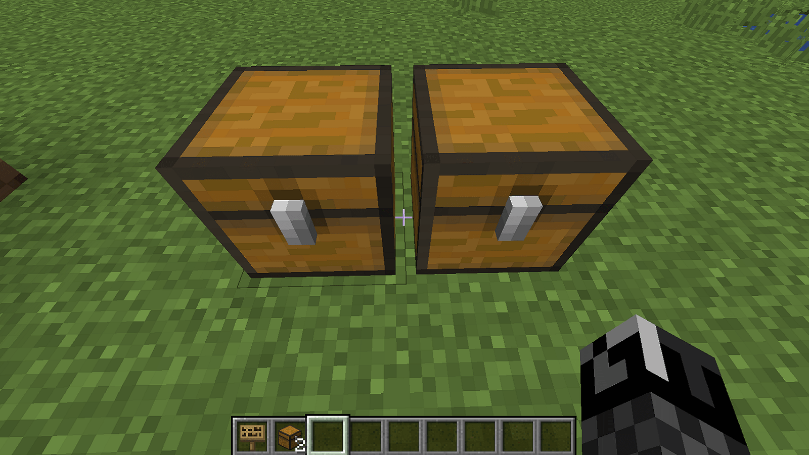 1600x900 Minecraft Fan Builds Real Life Chest from the Game