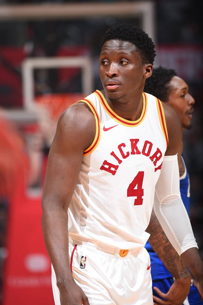 852x1280 Victor Oladipo NBA wallpaper