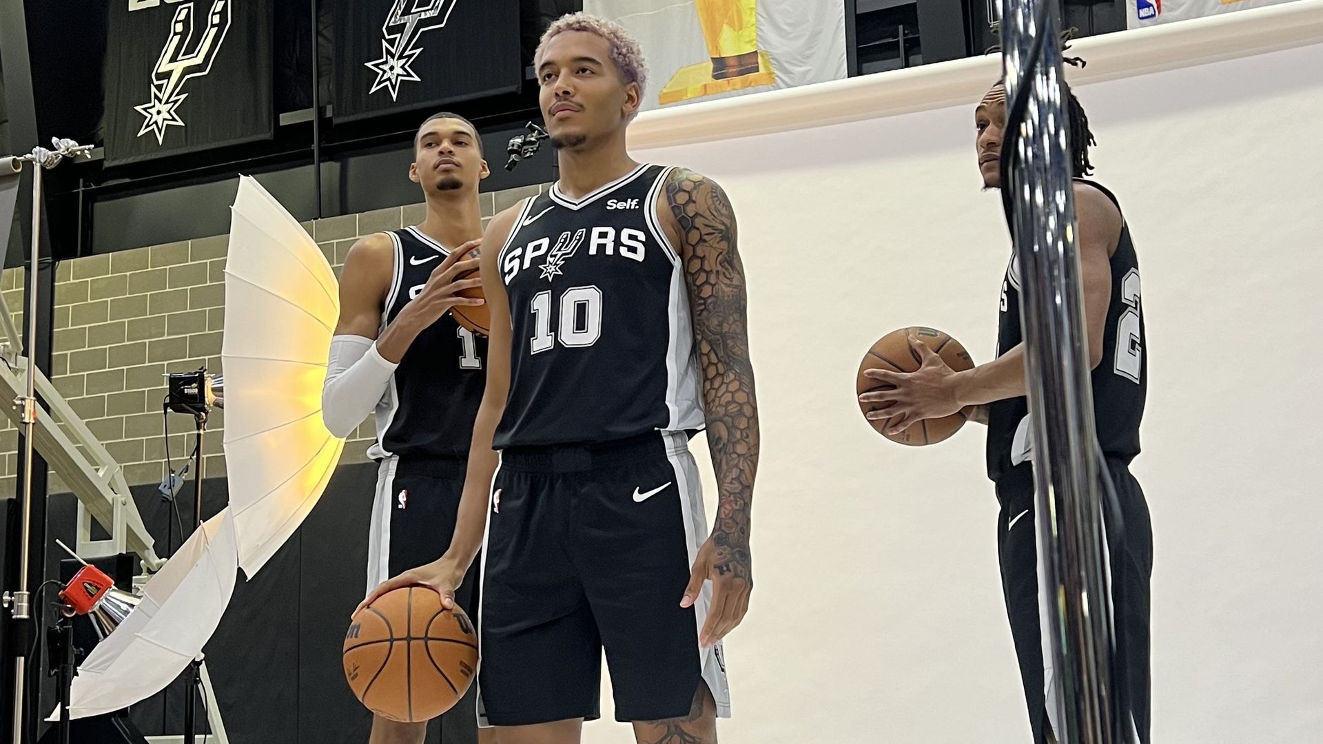 1920x1080 Tattoo Tell All: Spurs Player Jeremy Sochan Explains His Ink San Antonio