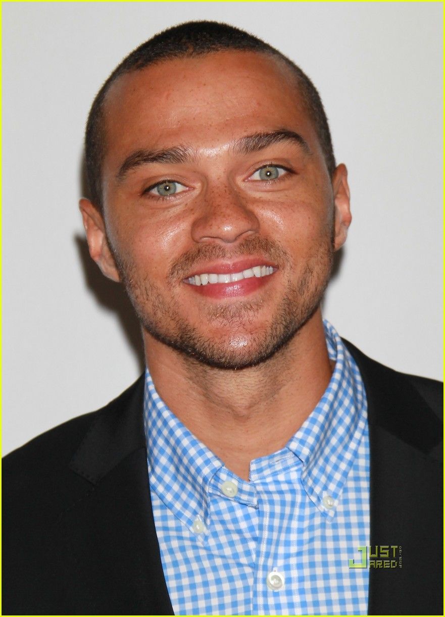 881x1222 Jesse Williams Has His ABCs In Order At The TCAs: Photo 2471166. Jesse Williams Photo. Just Jared: Entertainment News