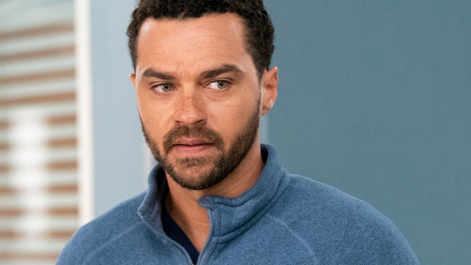 1920x1080 Grey's Anatomy Season 15 Episode 23:Jesse Williams on MerLuca and Jaggie's Future