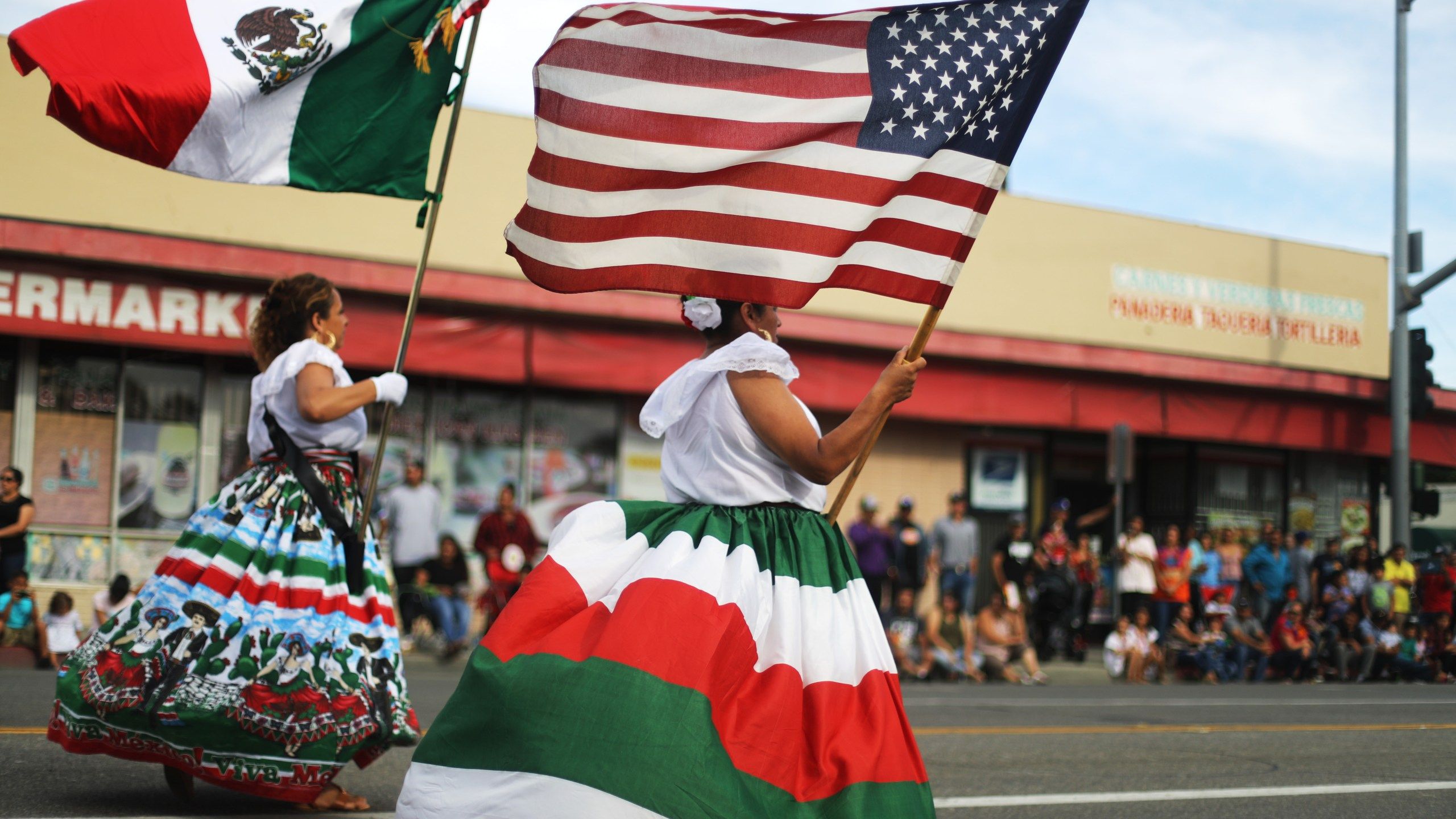 2560x1440 ways to celebrate Mexican Independence Day in Los Angeles
