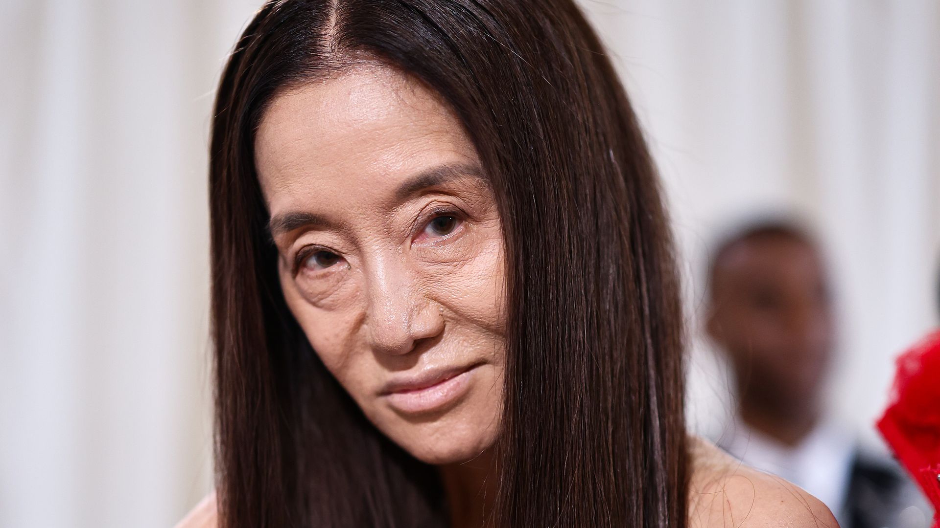 1920x1080 Vera Wang celebrates her 75th birthday with an adorable throwback