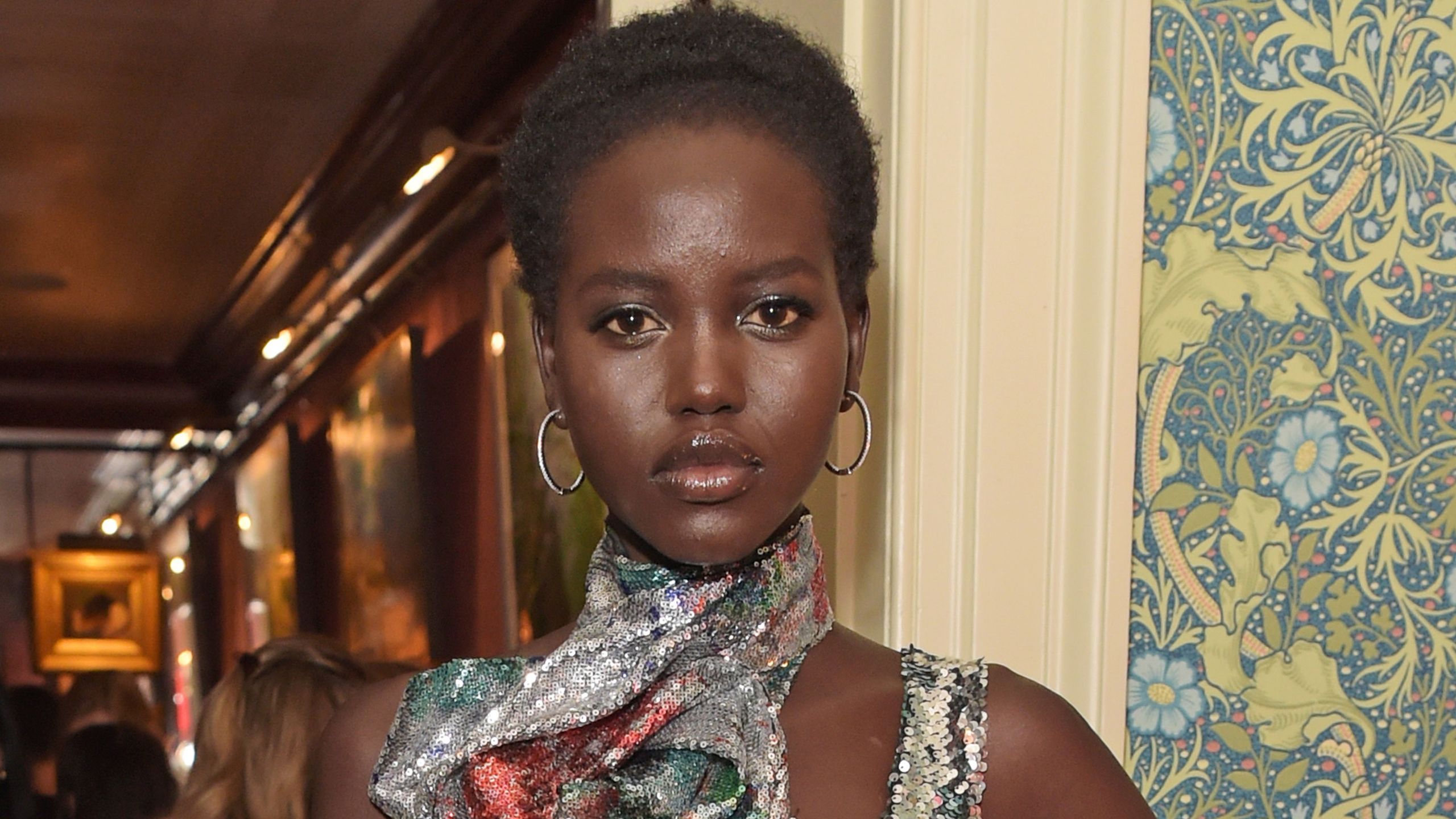 2560x1440 Adut Akech Was Mistakenly Identified as Flavia Lazarus in an Australian Magazine