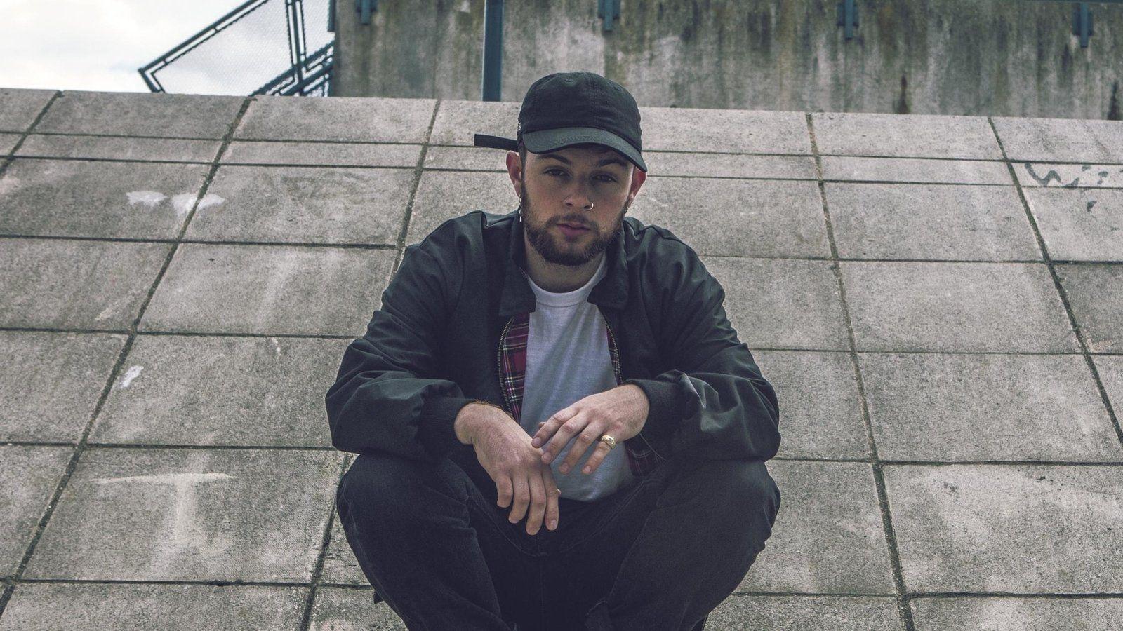 1600x900 Tom Grennan Wallpaper