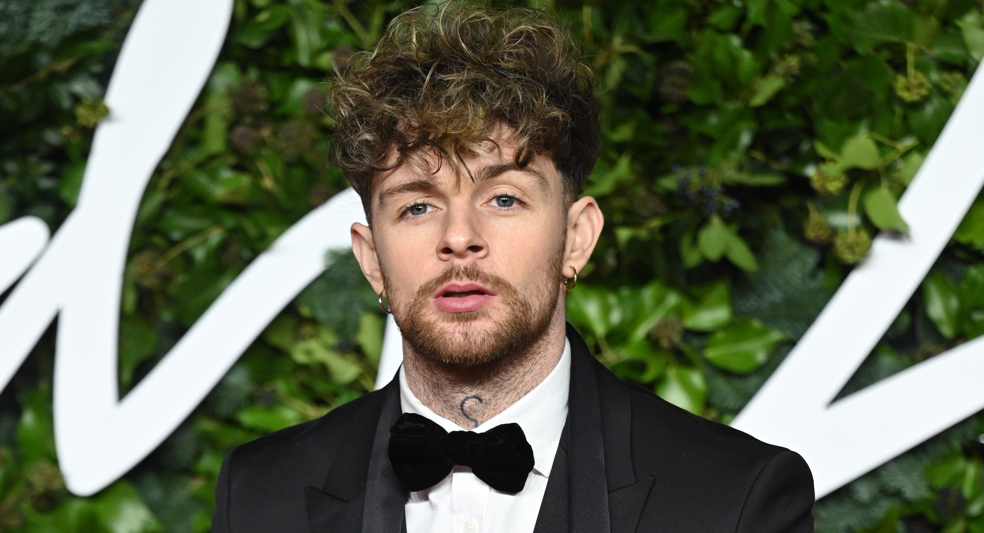 3259x1767 Tom Grennan Wallpaper