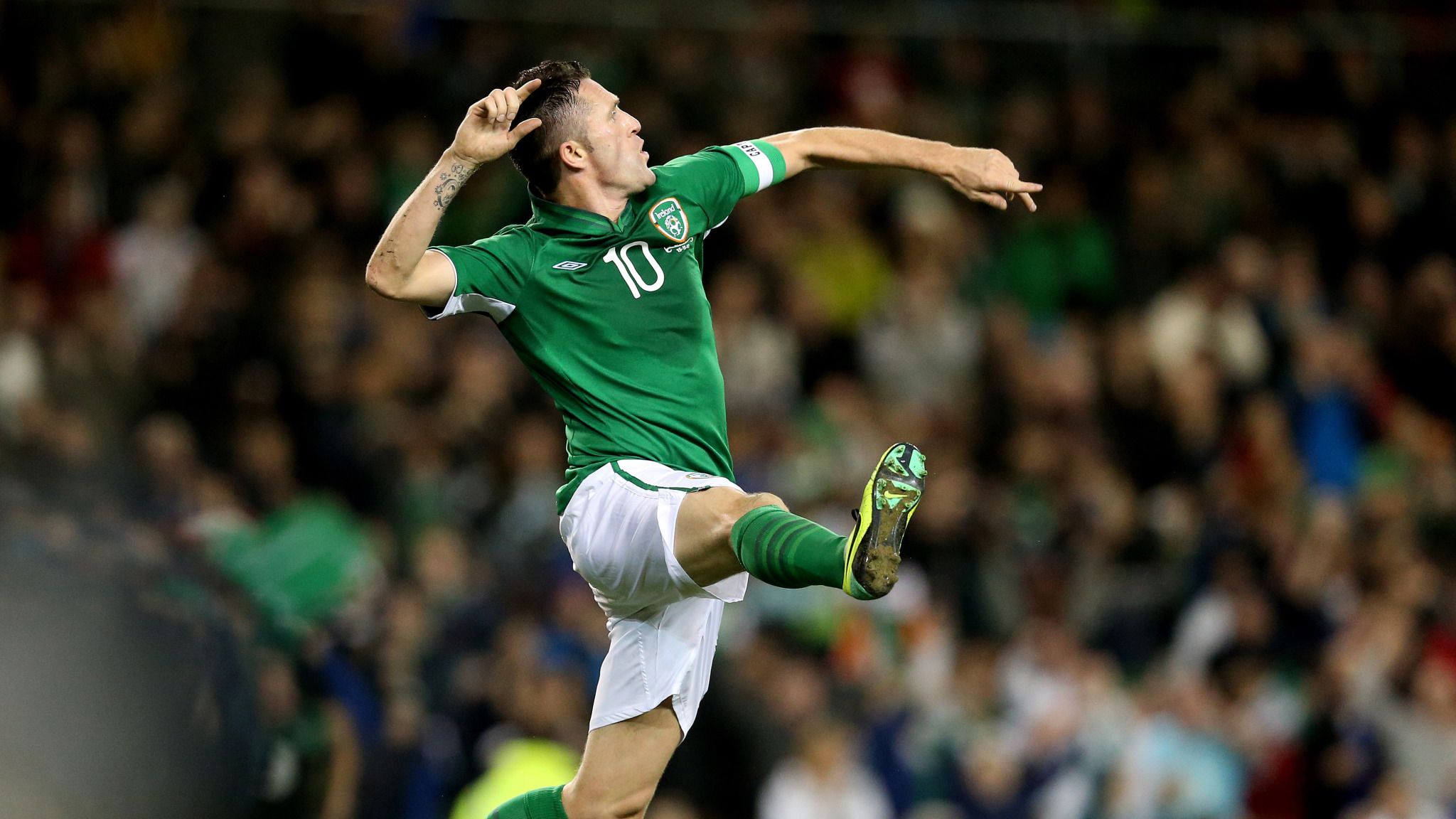 2048x1152 European Qualifiers: Robbie Keane urges Republic of Ireland teammates to secure automatic qualification
