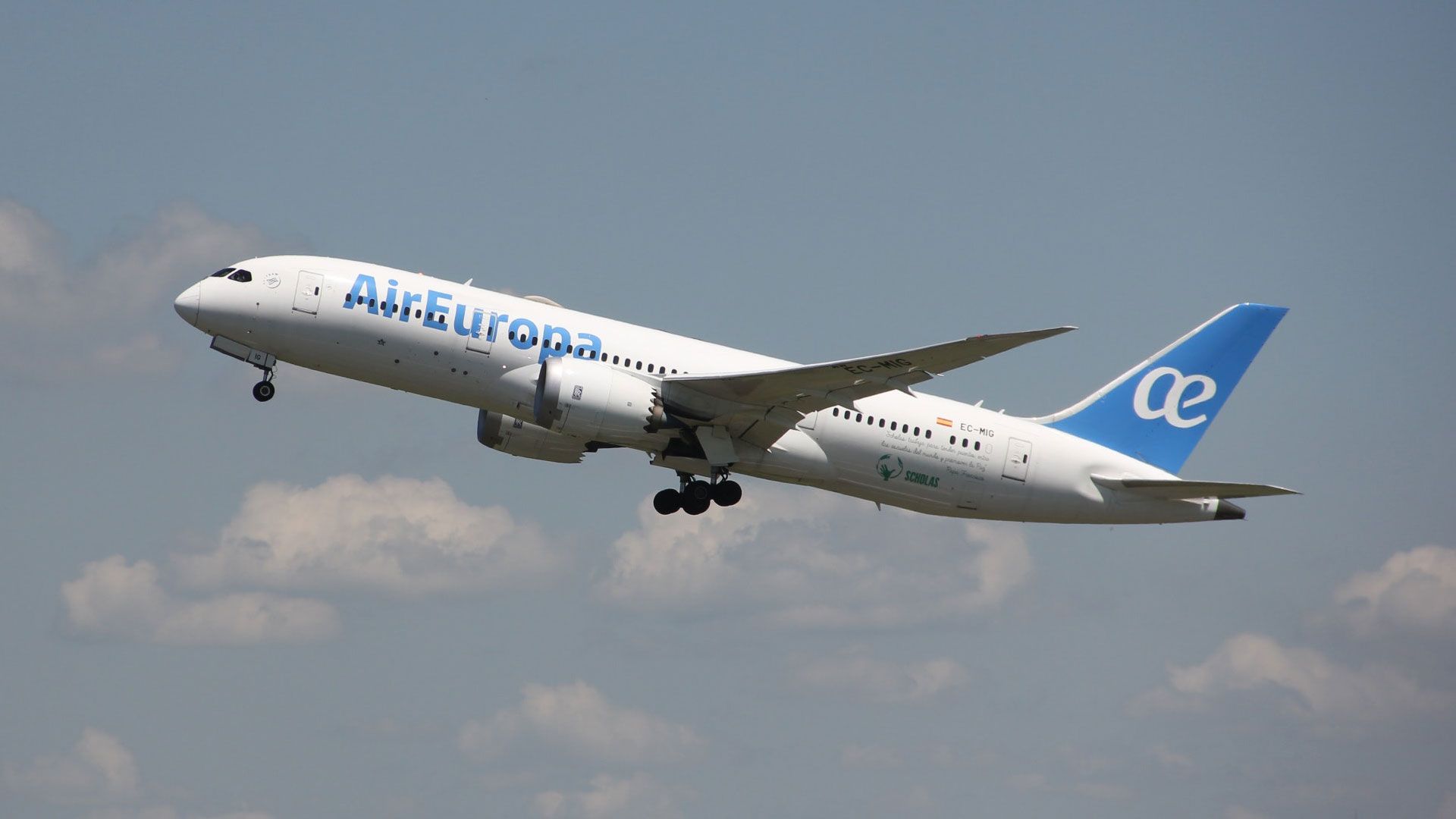 1920x1080 Air France KLM And Lufthansa Reportedly Halt Negotiations With Hidalgo Family Over Air Europa Stake
