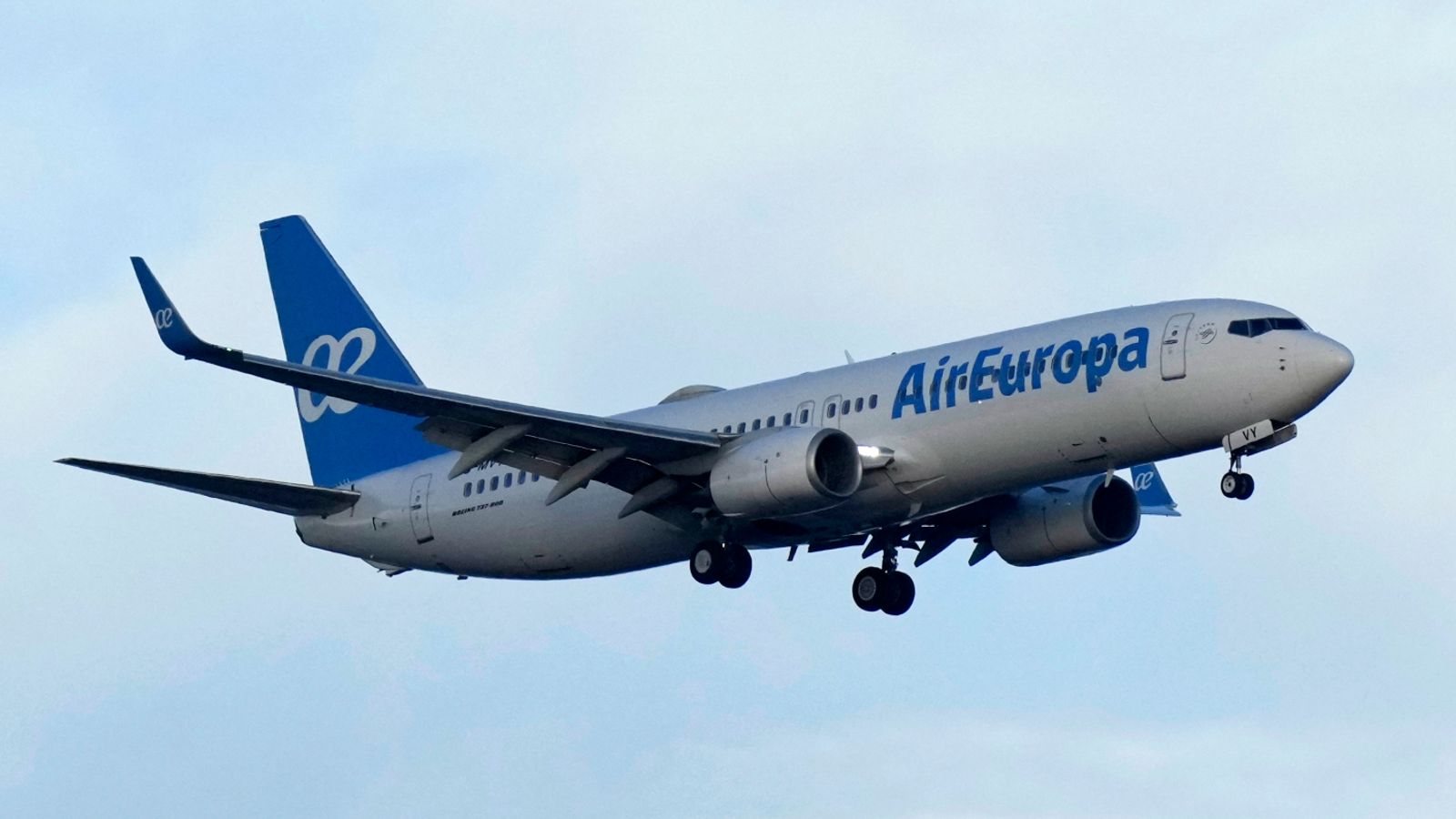1600x900 Dozens injured after Air Europa flight hit by 'severe' turbulence