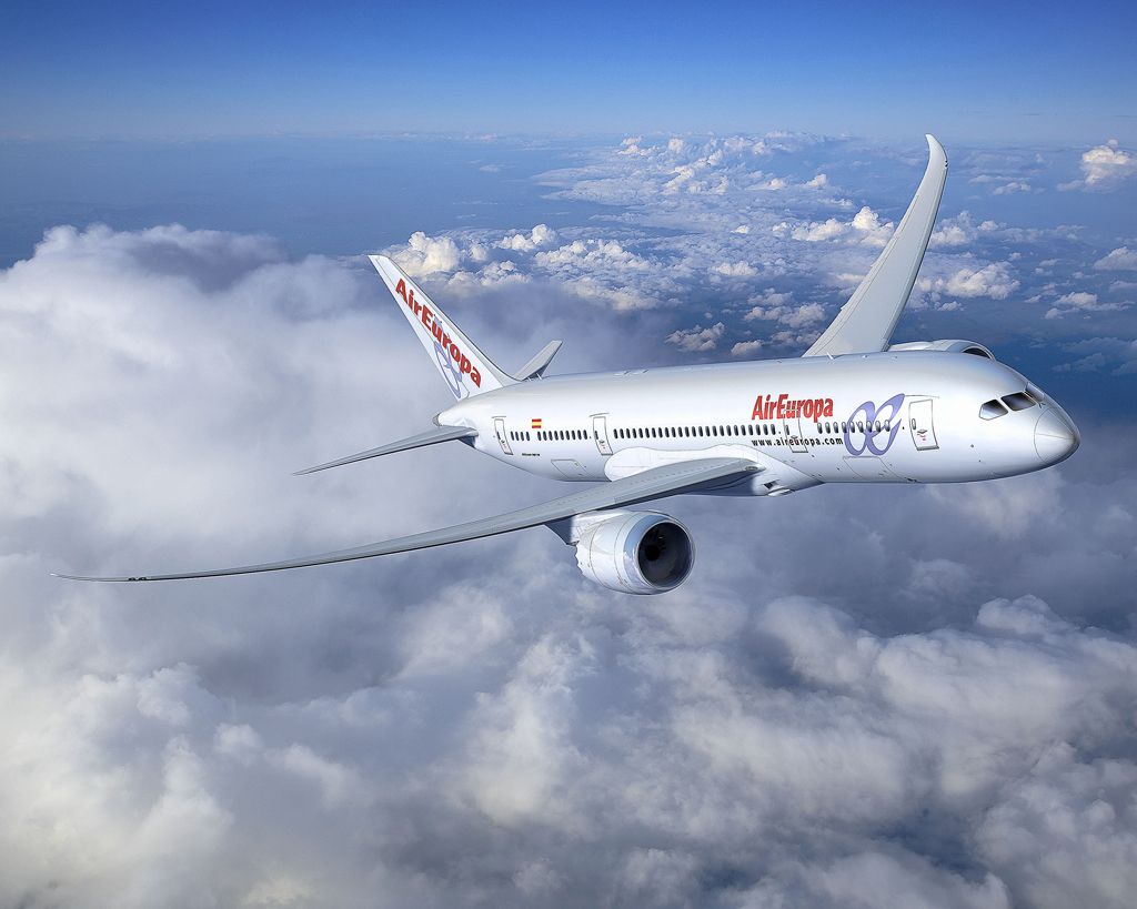 1024x819 TODAY Air Europa begins service on 787 aircraft leased from LOT Polish; service to JFK and MVD will run for a year
