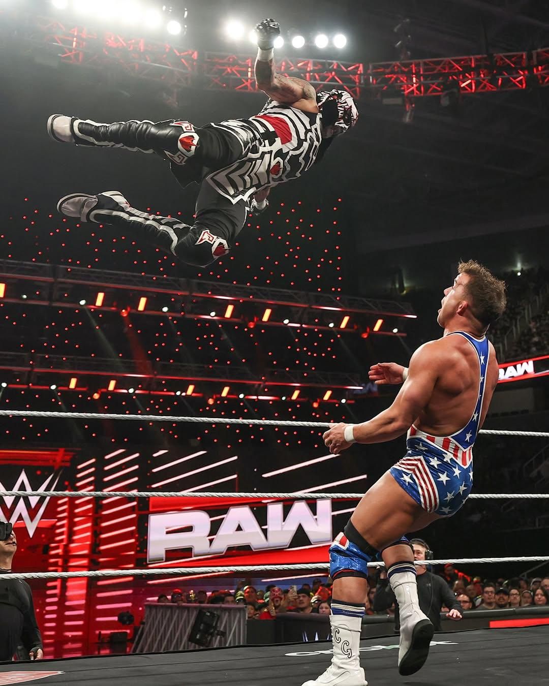 1080x1350 can someone edit chad gable out of this pic i want to send it to my nephew so he could use on his tablet as wallpaper