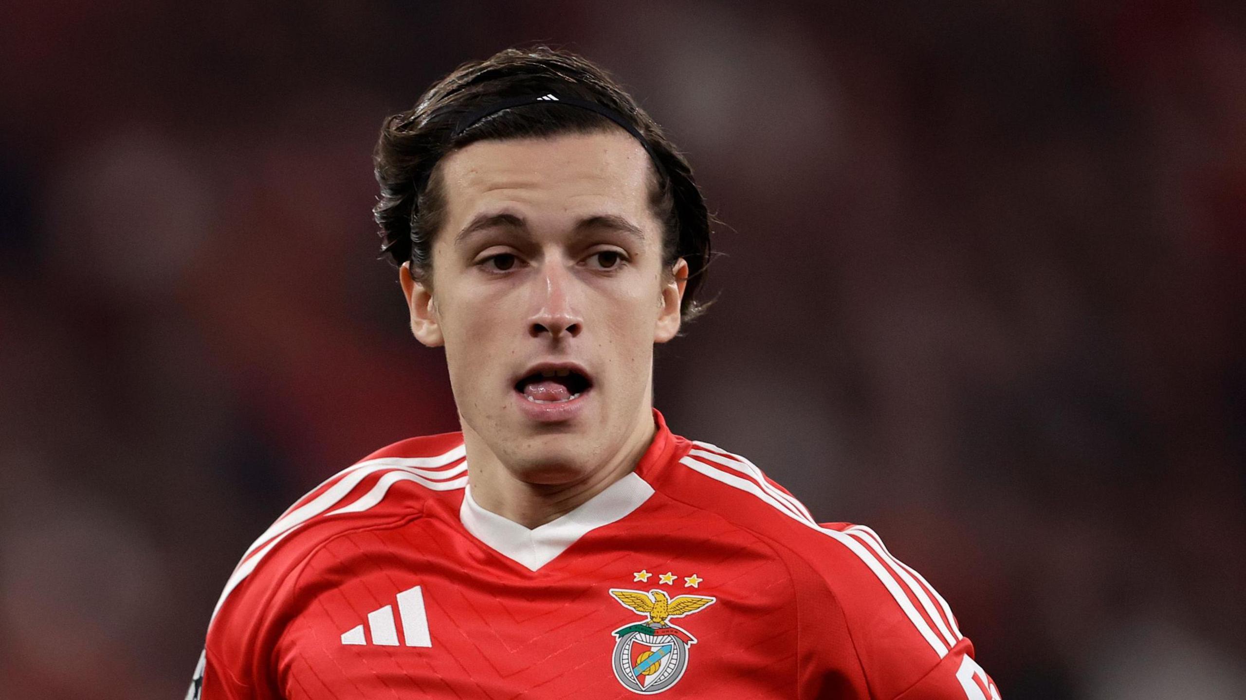 2560x1440 Real Madrid Sign Ex Man Utd Defender Alvaro Carreras From Benfica