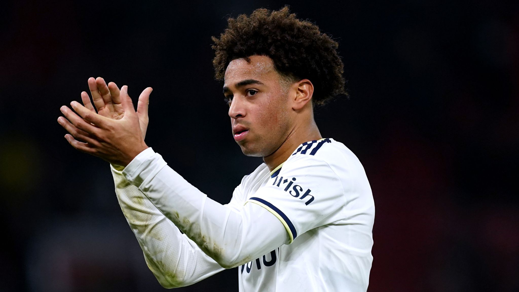 2048x1152 Tyler Adams: Chelsea in talks to sign Leeds United midfielder as Blues look to sign two midfield additions. Transfer Centre News