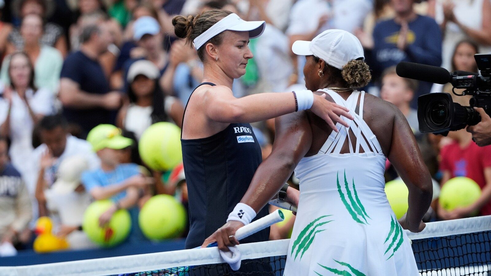 1600x900 Barbora Krejcikova Survives Eight Match Points To Seal Dramatic US Open Win: WATCH
