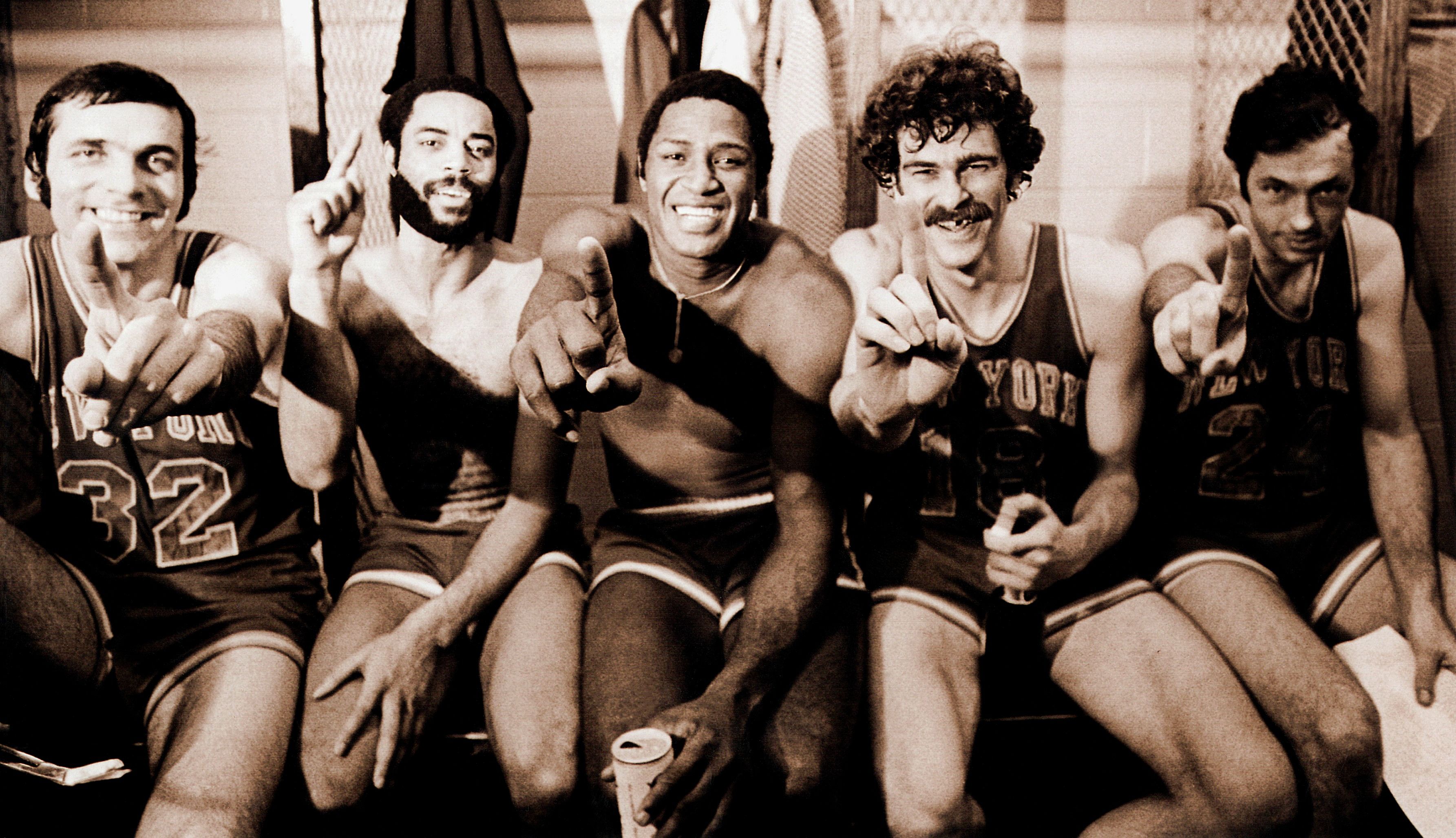 3571x2056 Walt Frazier Wallpaper