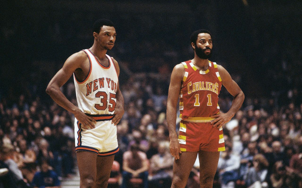 1280x800 Walter Frazier (born March 1945), American athlete, basketball player. World Biographical Encyclopedia