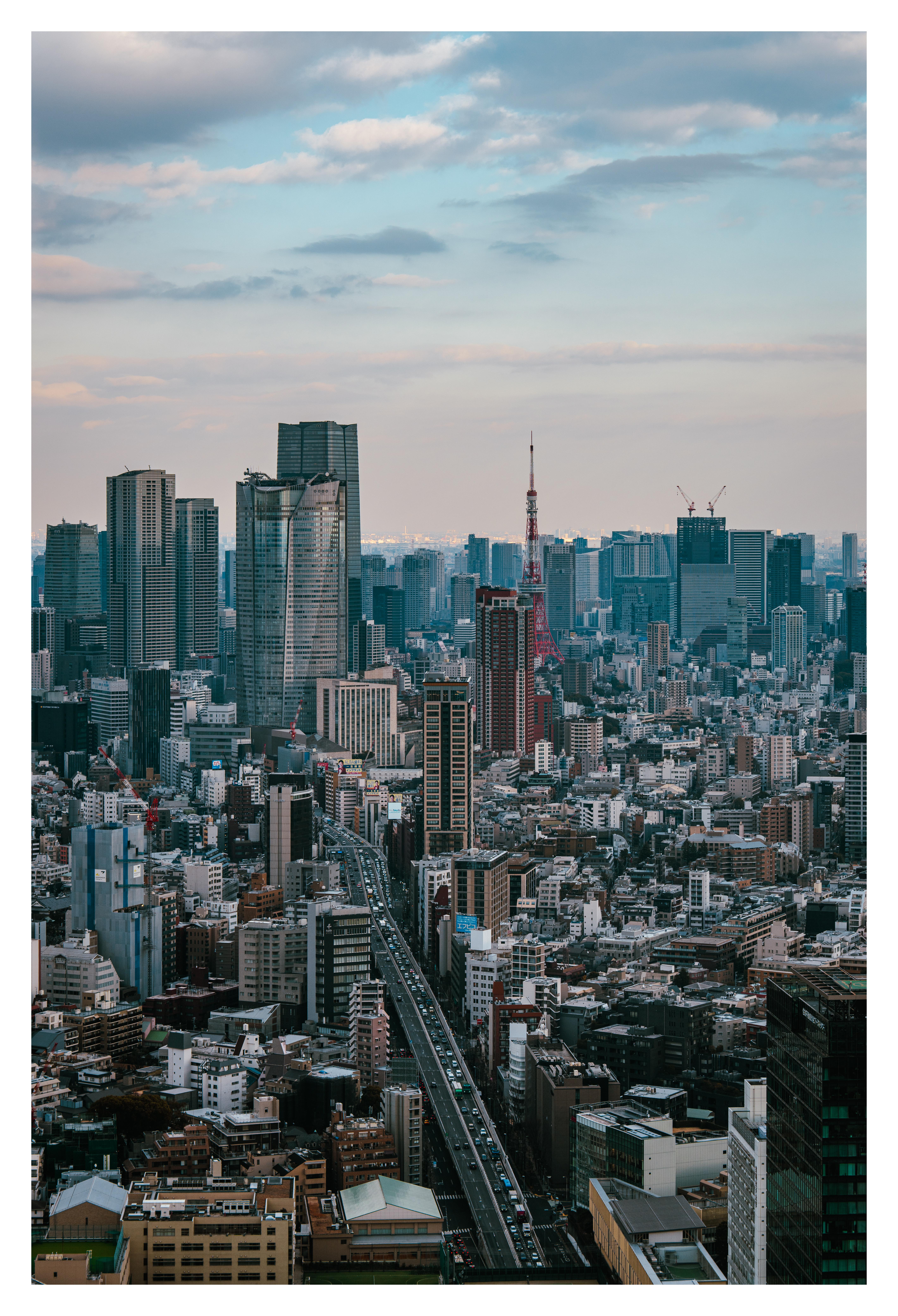 5679x8321 Got very lucky with the natural light at Shibuya Sky