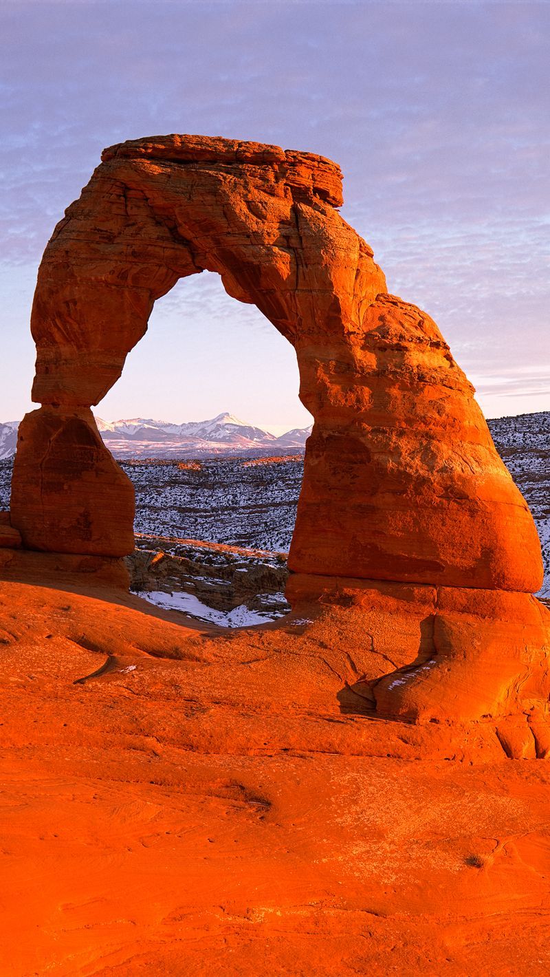 800x1420 Download Wallpaper 800x1420 Delicate Arch, Arches, National Park, Stones, Mountains, Utah, United States Iphone Se 5s 5c 5 For Parallax HD Background