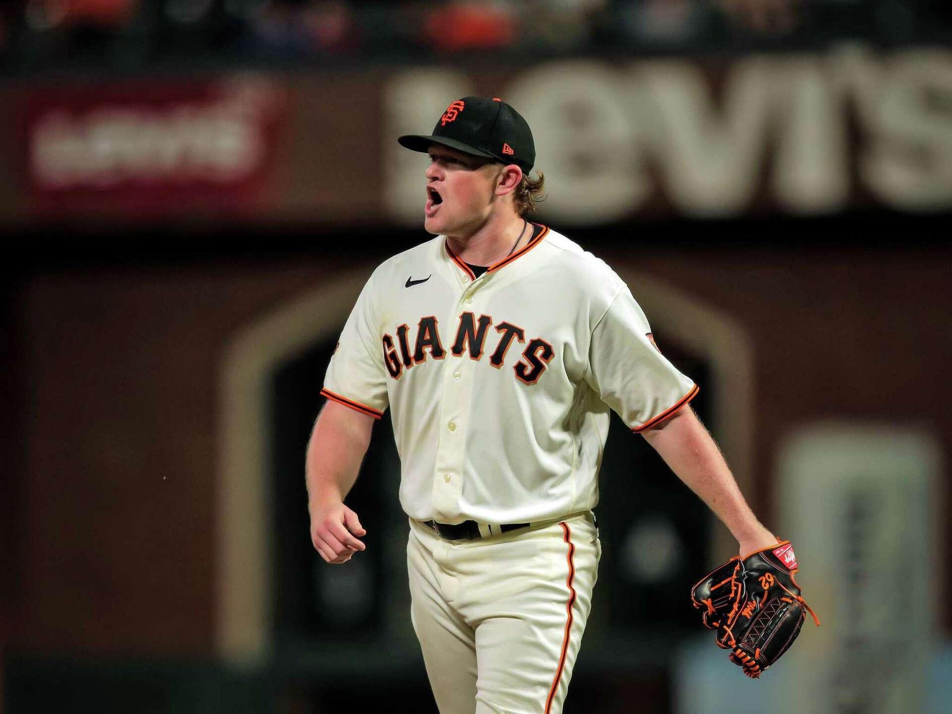 1920x1440 How can Giants create 'winning culture' Logan Webb seeks?