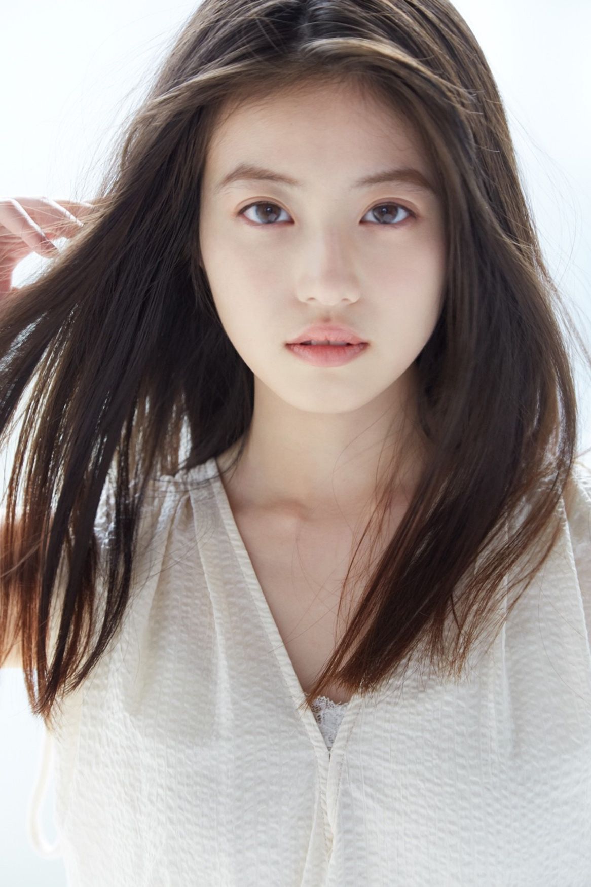 1166x1750 Mio Imada