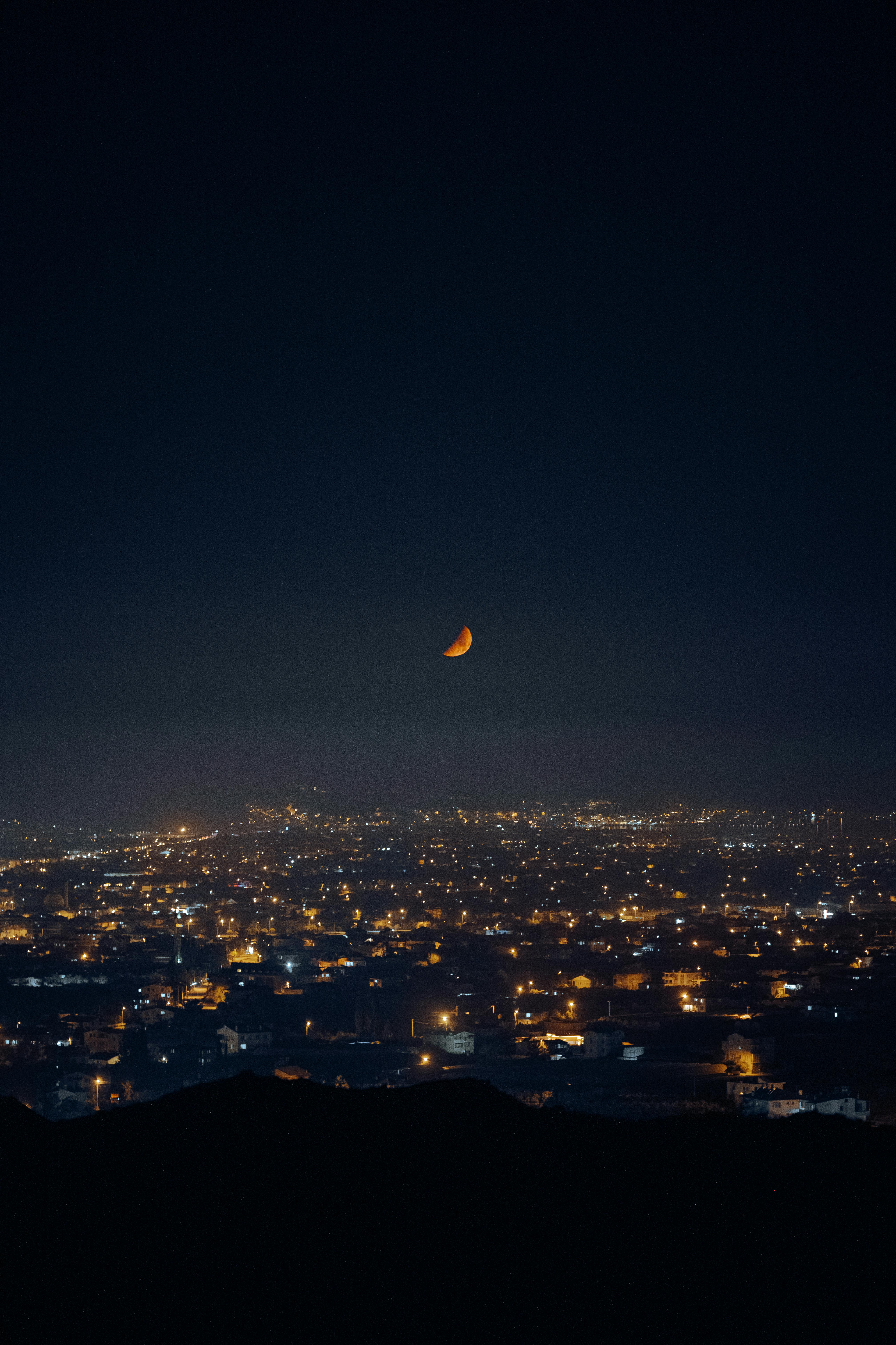 5152x7728 Moon Above City at Night · Free