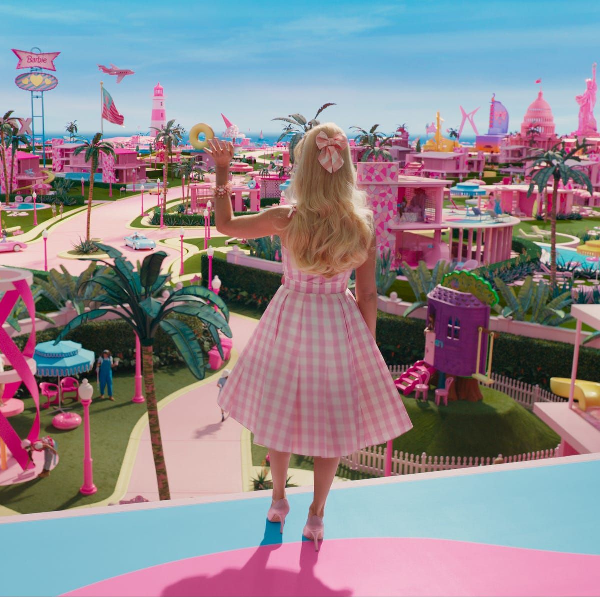 1200x1195 Wallpaper Barbie Dreamhouse Movies Barbie': Everything To Know About The Sets And Filming Locations