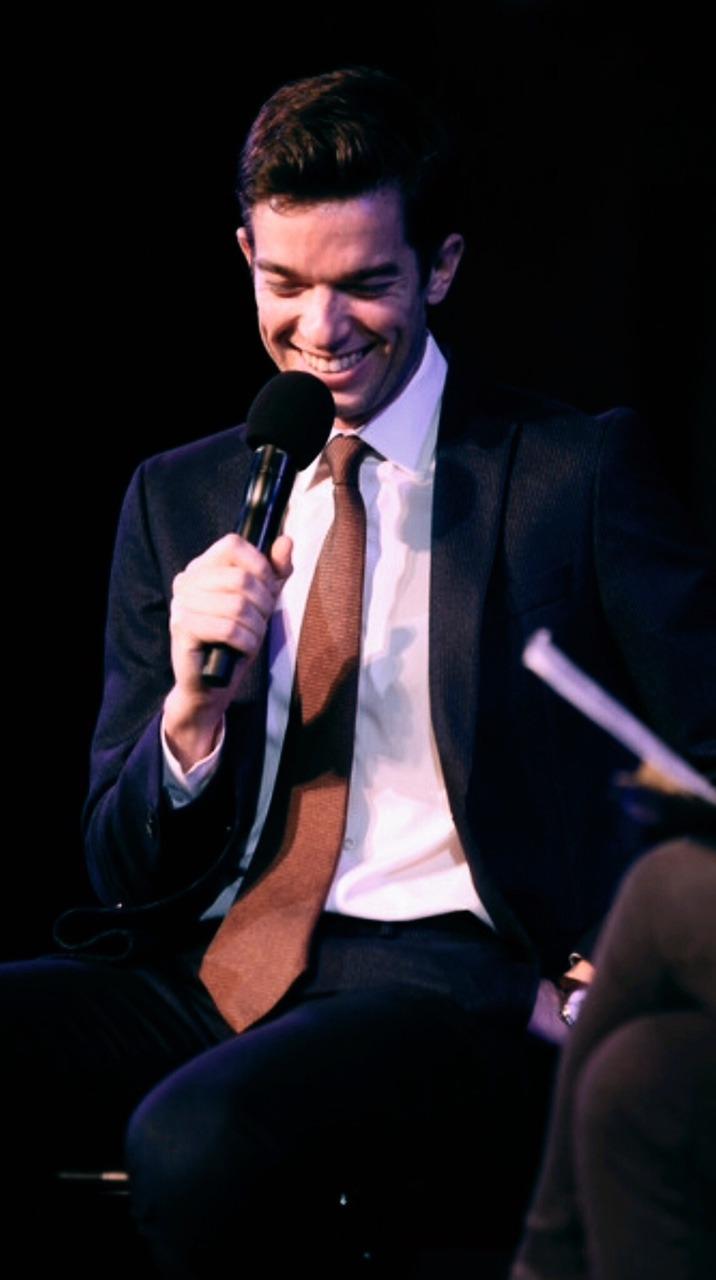 716x1280 John Mulaney Wallpaper
