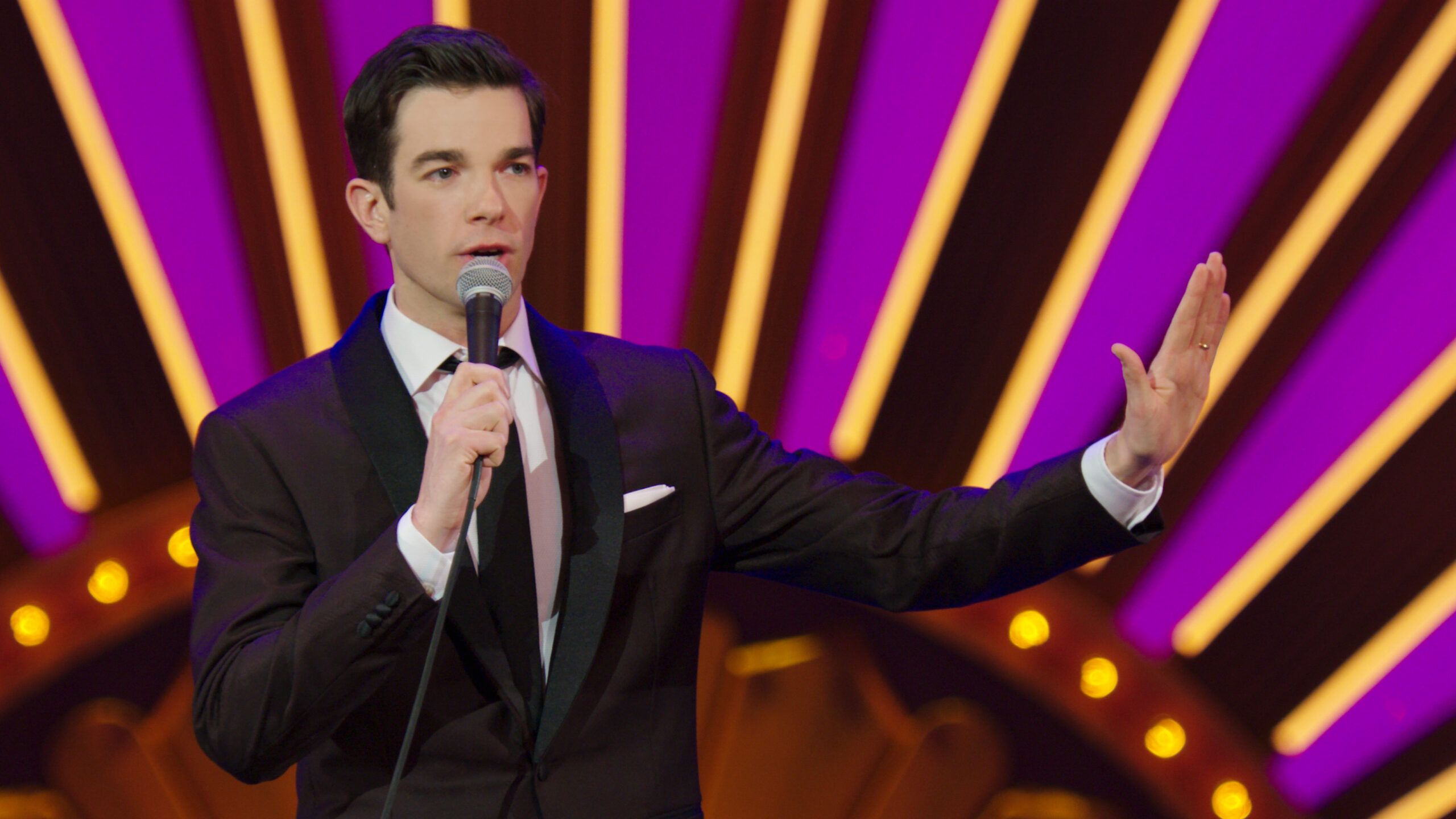 2560x1440 John Mulaney Returns With 'Kid Gorgeous'