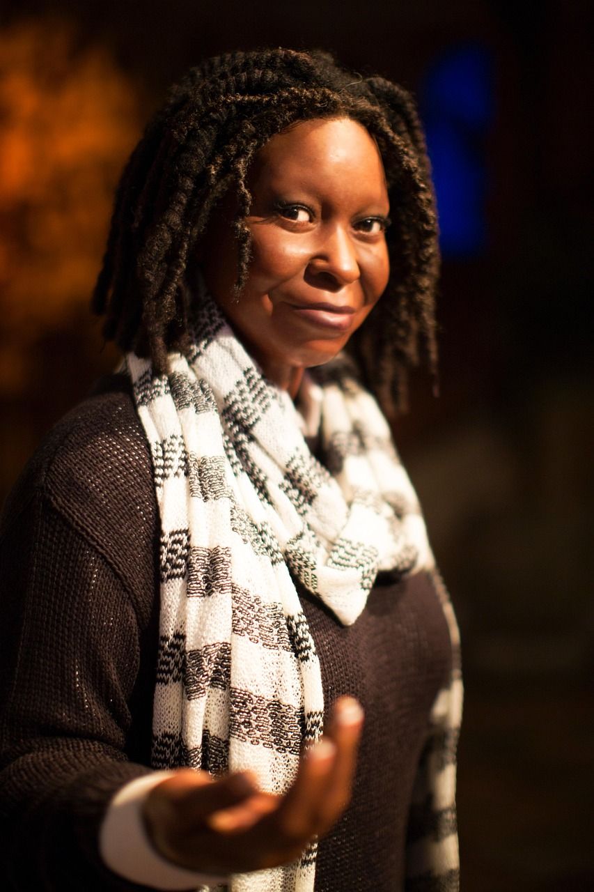 853x1280 Free Whoopi Goldberg & Rube Goldberg Image