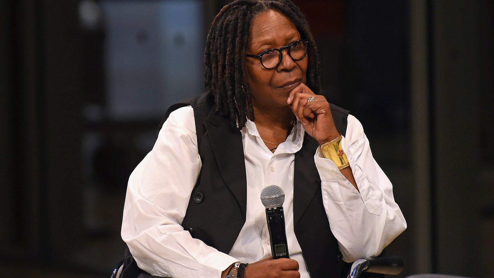 1600x900 Whoopi Goldberg Apologizes for 'Deeply Offensive' Holocaust Comment