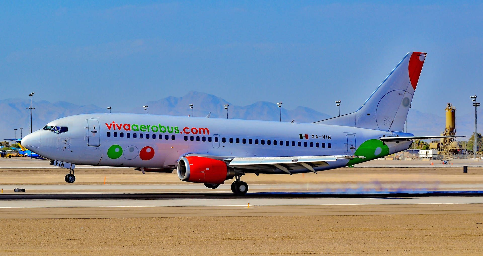 1920x1018 Viva Aerobus Wallpaper