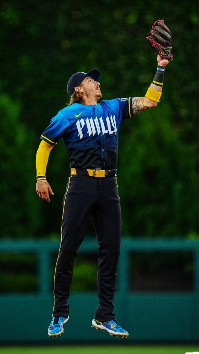 677x1203 Bryson Stott ⚾