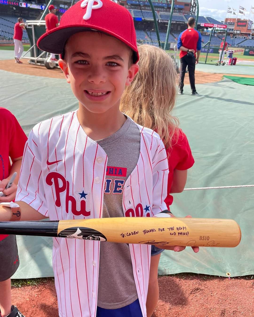 1080x1350 Bryson Stott Meets Legendary Fan Caden Who Prayed For His Walk Off Home Run That Came True And Gave Him A Signed Bat!