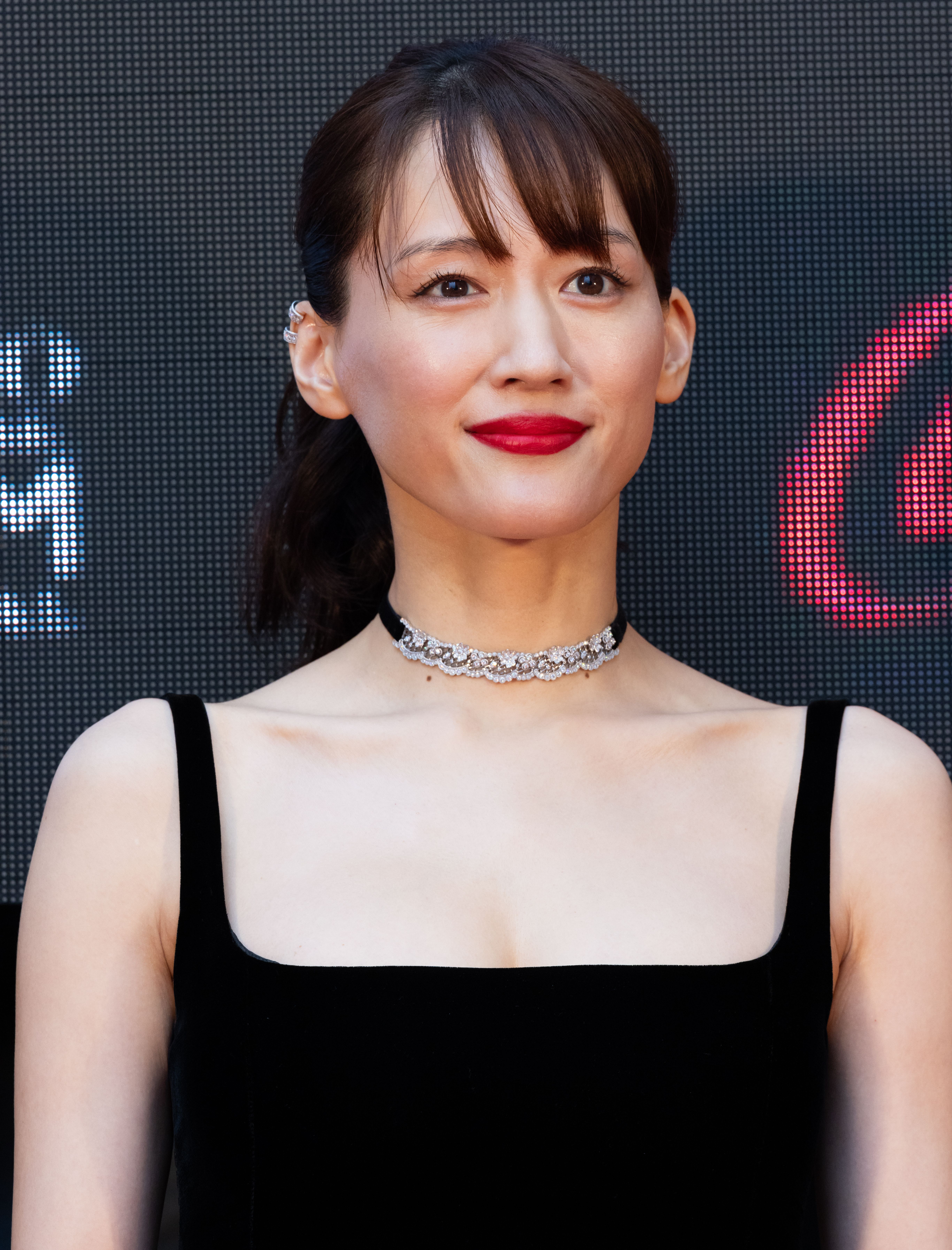 5464x7175 Haruka Ayase