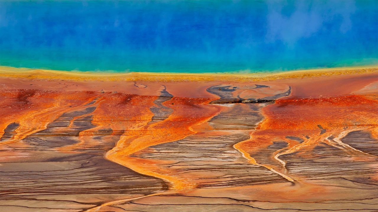 1280x720 The Grand Prismatic Spring in Yellowstone National Park, Wyoming Gallery · Peapix