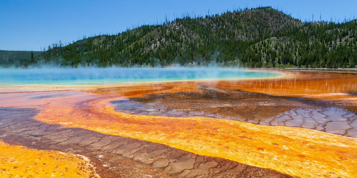 1440x720 Midway Geyser Basin Hole Wildlife Safaris