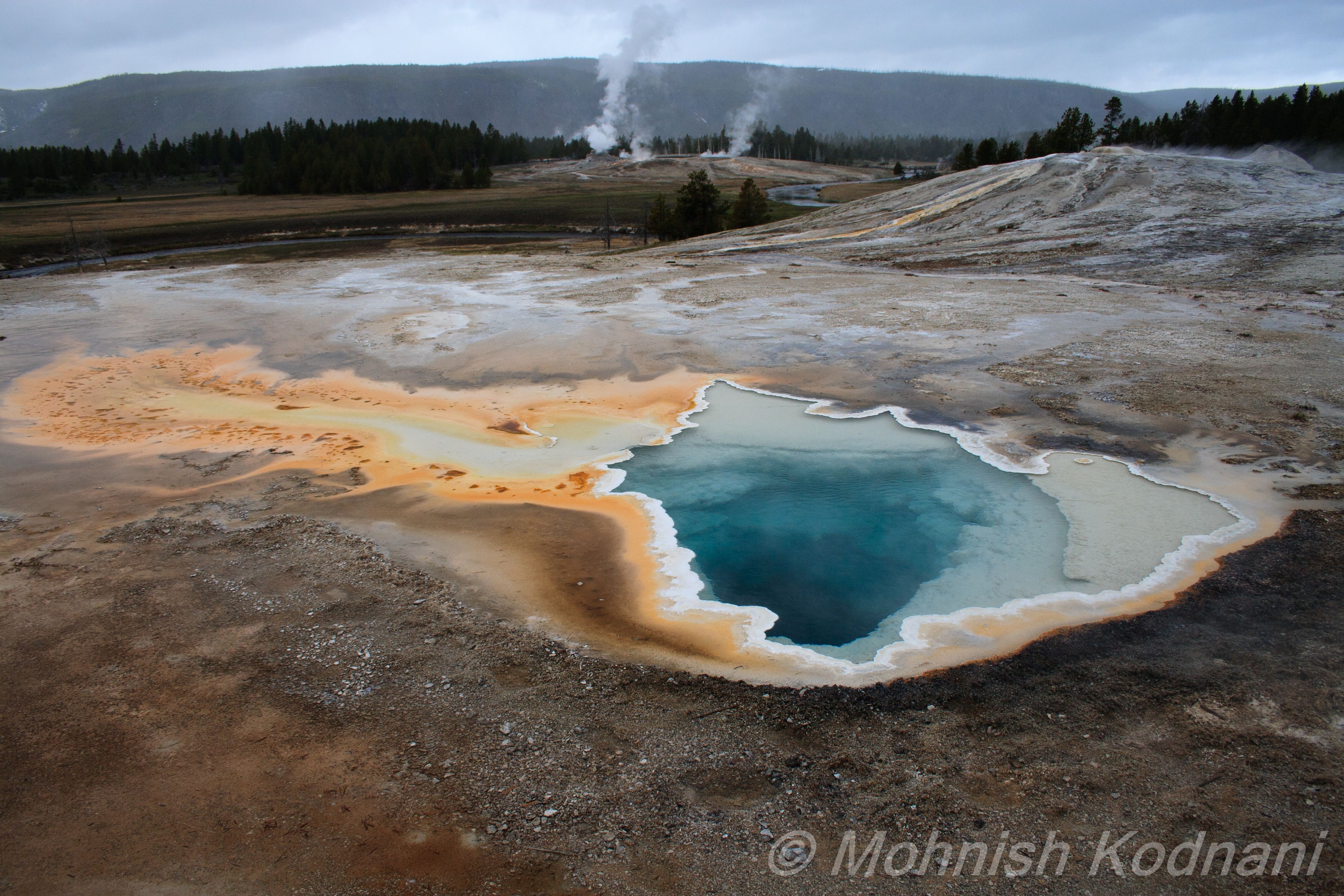 3888x2592 geysers