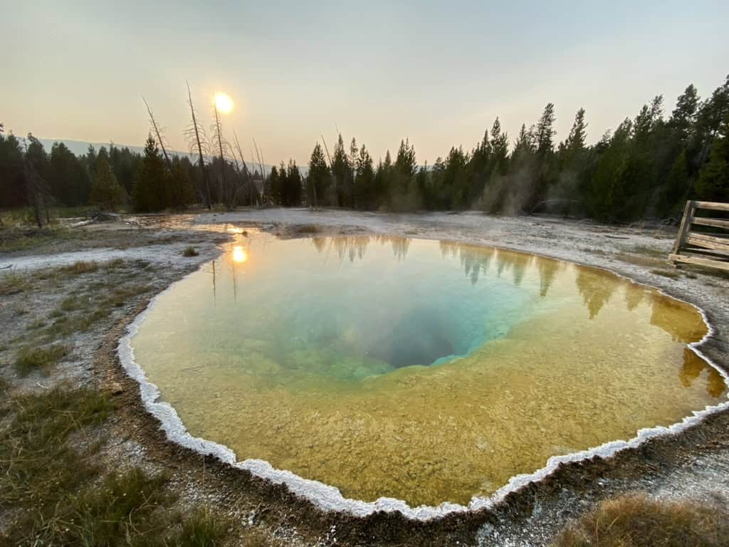 1024x768 Ultimate Yellowstone National Park Travel Guide States, Wyoming, Yellowstone National Park
